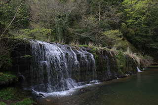 Miyajimakyo Ninotaki Falls